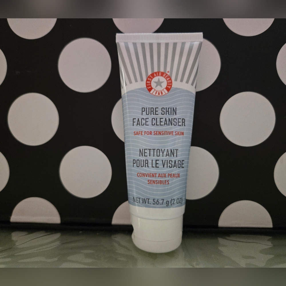 2/$20✨️FAB Cleanser✨️